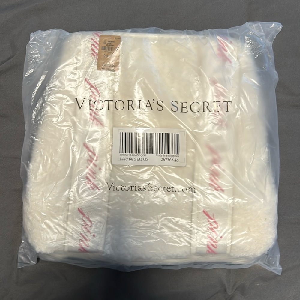 VICTORIA SECRET BAG